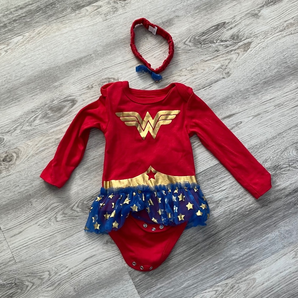 LIKE NEW Wonder Woman Baby Romper Costume – 12M